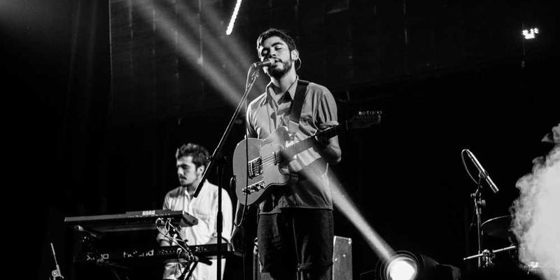 “00后”新警出手 一根针保住126万