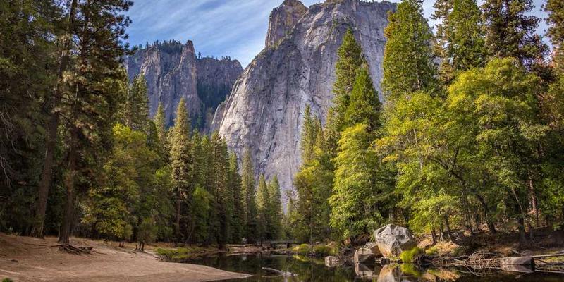 观察重大决定前夜，时间如何在焦虑中沸腾、冒泡的“决策气压”