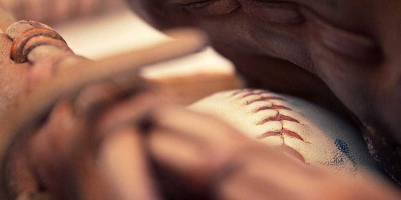 练习“反刍式阅读”:隔月重读同一文章,记录见解的演化