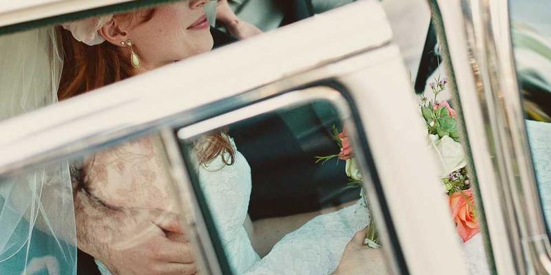 AI发现了物理定律的“美感”瑕疵，并试图推演出一个更优雅的宇宙公式