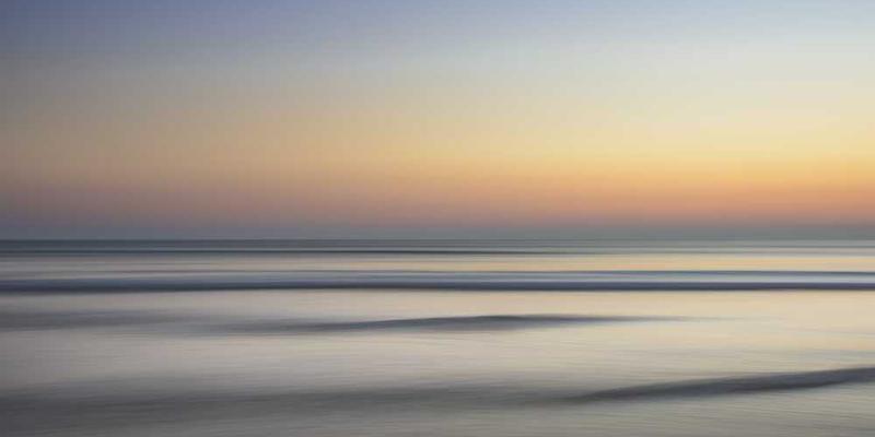 分析天气预报语言中,词汇选择如何影响我们对天气的感知